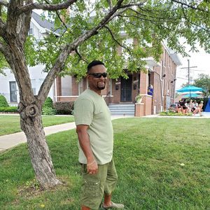 Meet your Posher, Douglas